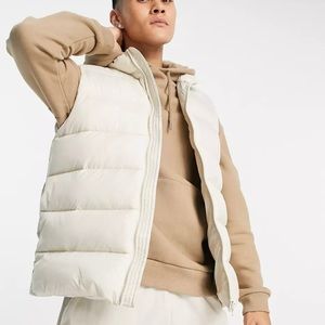 *BRAND NEW* ASOS Puffer Vest with Contrast Lining